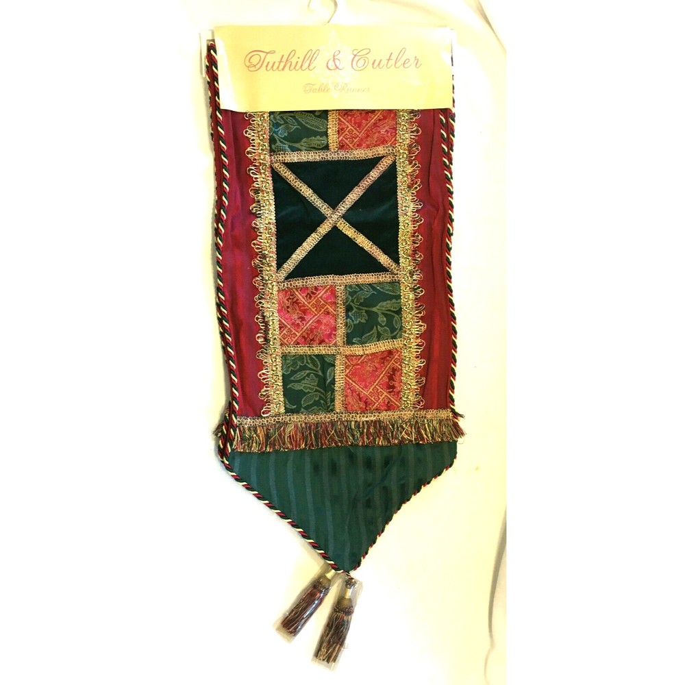 Jacquard Velvet Christmas Table Runner Gold Braid Trim Tassels Tuthill & Cutler